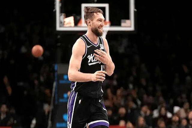 九游体育手机登录包含赛前NBA总决赛传出新动向，萨克拉门托国王篮板制胜，管理层表态：悬念犹存，球队文化再被提及的词条