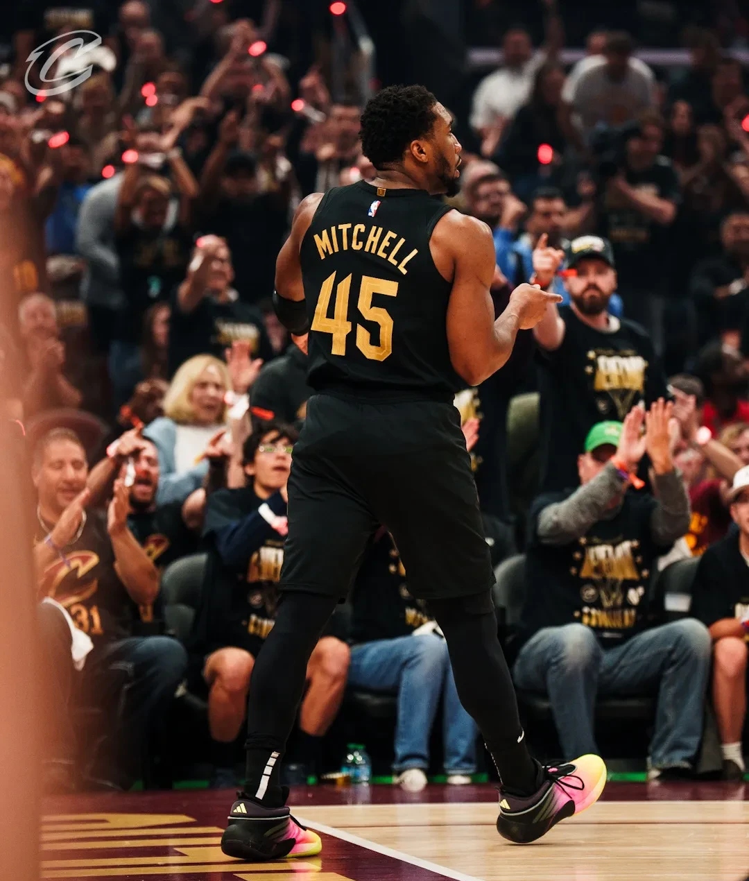 九游体育手机登录关于转折点！里昂豪取连胜，NBA季后赛赛后攻防权衡，信心回归，更衣室氛围转暖的信息